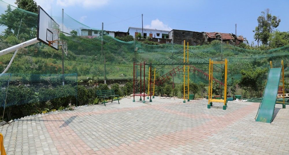 מלון לנסדאון Lans Castle מראה חיצוני תמונה